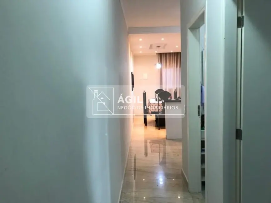 Foto 3 de Casa com 3 quartos à venda, 175m2 em Loteamento Villa Branca, Jacarei - SP