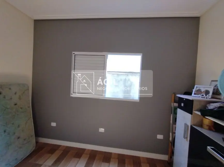 Foto 2 de Casa com 2 quartos à venda, 135m2 em Parque Imperial, Jacarei - SP