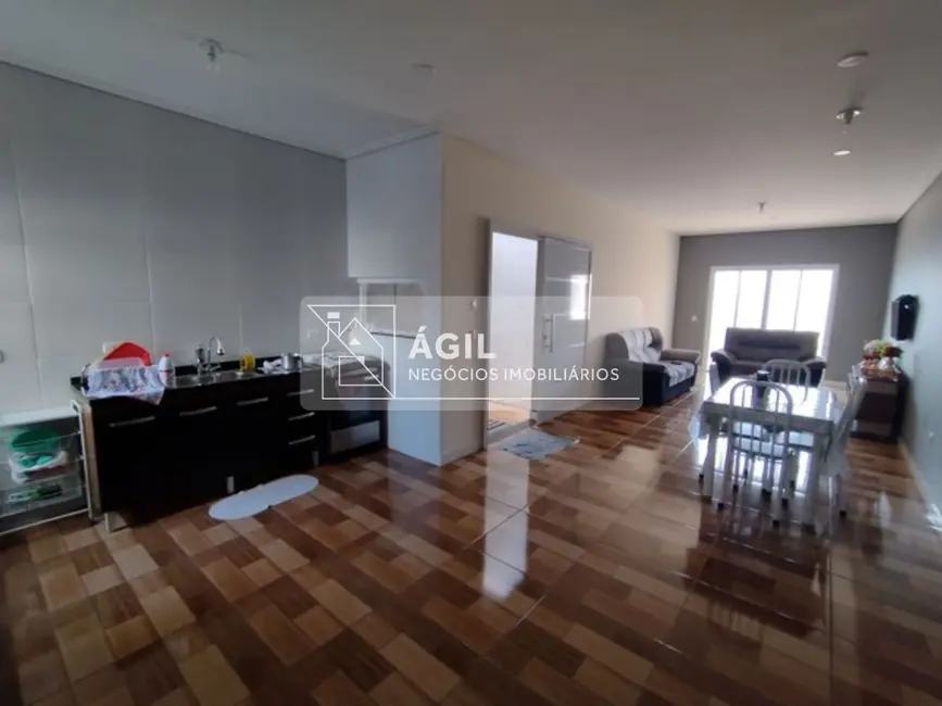 Foto 1 de Casa com 2 quartos à venda, 135m2 em Parque Imperial, Jacarei - SP