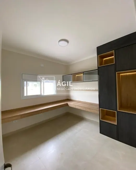 Foto 6 de Casa de Condomínio com 3 quartos à venda, 250m2 em Jardim Residencial Golden Park, Jacarei - SP