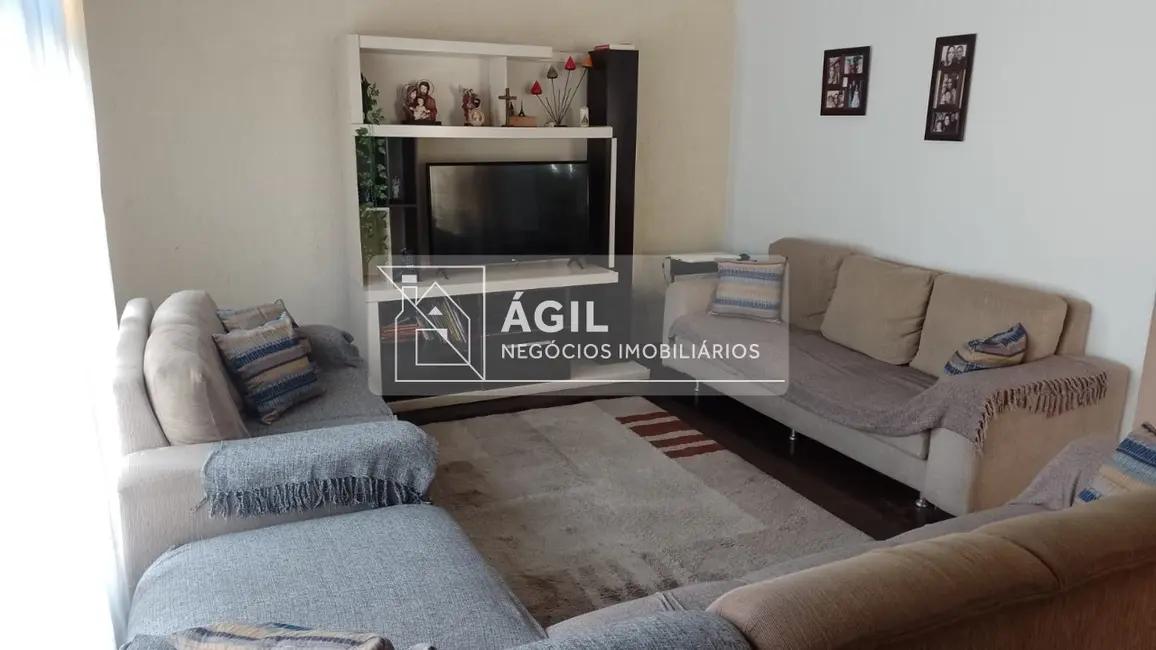 Foto 8 de Casa com 3 quartos à venda, 275m2 em Sao Jose Dos Campos - SP