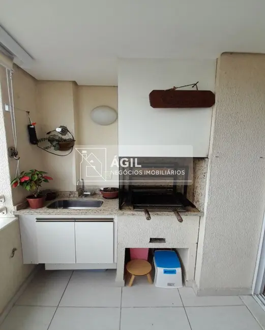 Foto 4 de Apartamento com 4 quartos à venda, 96m2 em Sao Jose Dos Campos - SP