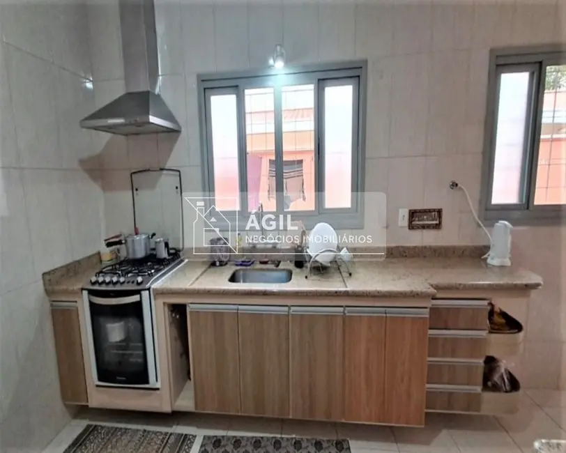 Foto 6 de Casa com 3 quartos à venda, 313m2 em Sao Jose Dos Campos - SP