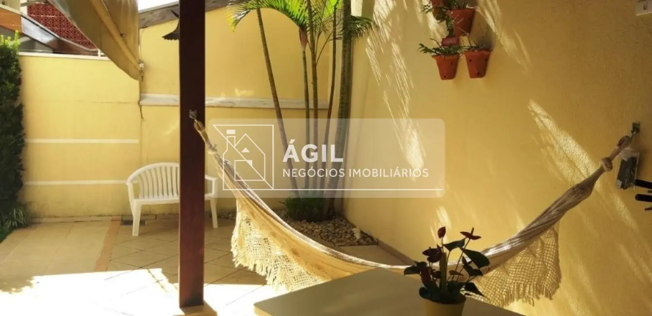 Casa com 3 quartos à venda, 300m2 em Sao Jose Dos Campos - SP - imagem 5 Foto 5 de Casa com 3 quartos à venda, 300m2 em Sao Jose Dos Campos - SP