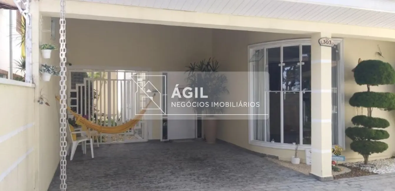 Casa com 3 quartos à venda, 300m2 em Sao Jose Dos Campos - SP - imagem 1 Foto 1 de Casa com 3 quartos à venda, 300m2 em Sao Jose Dos Campos - SP