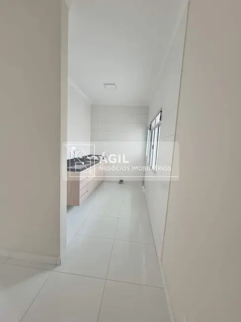 Foto 3 de Casa com 3 quartos à venda, 175m2 em Loteamento Villa Branca, Jacarei - SP