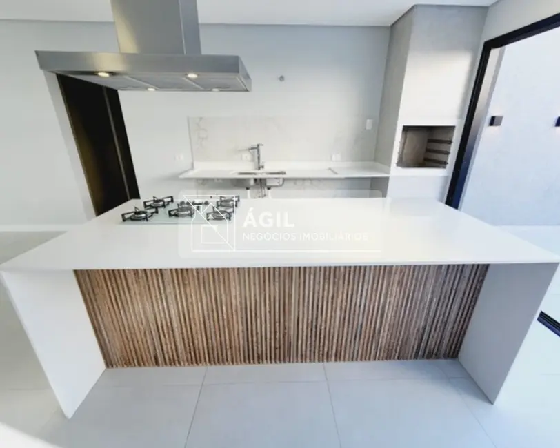 Foto 8 de Casa de Condomínio com 3 quartos à venda, 300m2 em Cacapava - SP