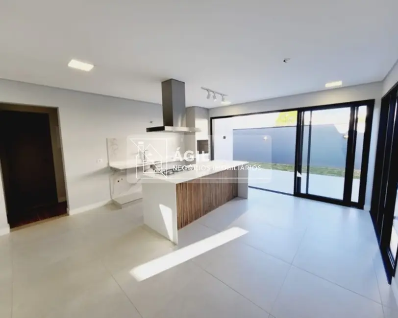 Foto 6 de Casa de Condomínio com 3 quartos à venda, 300m2 em Cacapava - SP