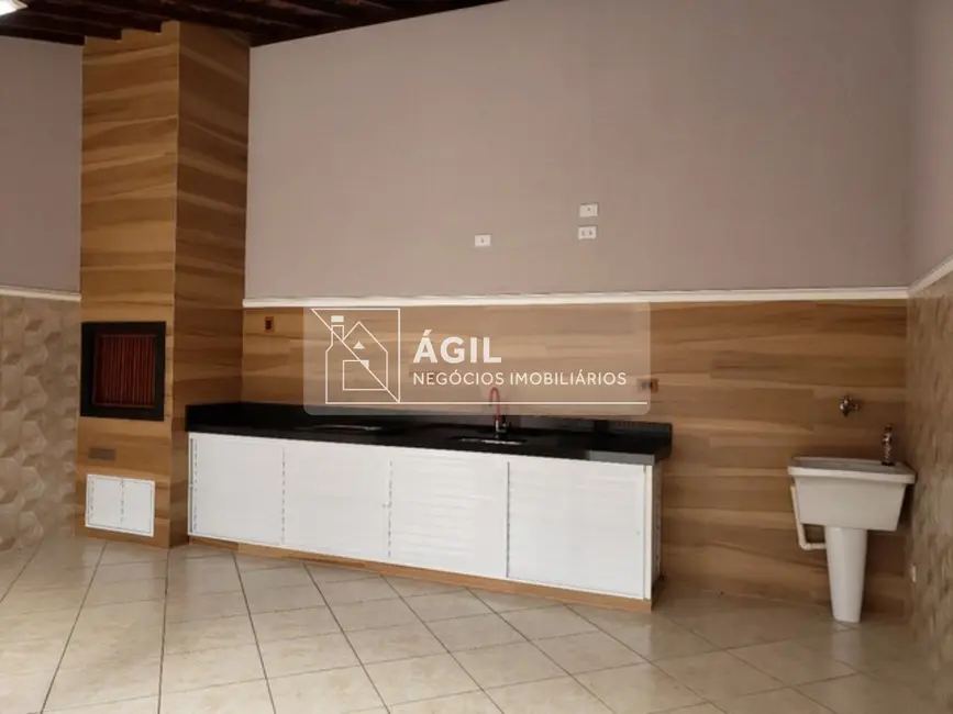 Foto 2 de Casa com 2 quartos à venda, 192m2 em Sao Jose Dos Campos - SP