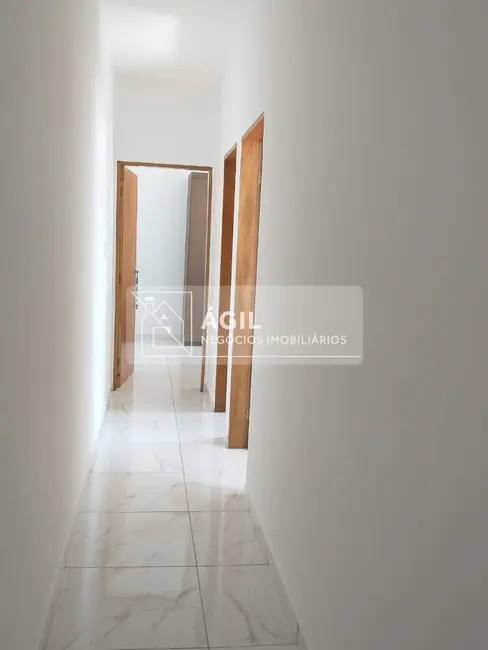 Foto 3 de Casa com 3 quartos à venda, 125m2 em Sao Jose Dos Campos - SP
