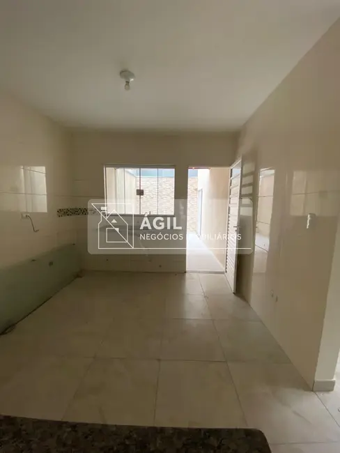 Foto 3 de Casa com 3 quartos à venda, 140m2 em Loteamento Villa Branca, Jacarei - SP