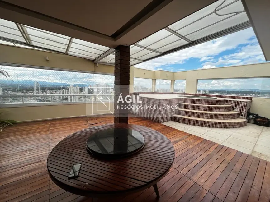 Foto 1 de Apartamento com 4 quartos à venda, 300m2 em Sao Jose Dos Campos - SP