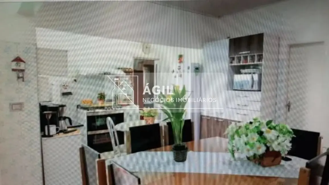 Foto 4 de Casa com 3 quartos à venda, 250m2 em Sao Jose Dos Campos - SP