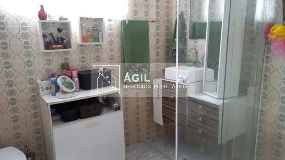 Foto 2 de Casa com 3 quartos à venda, 250m2 em Sao Jose Dos Campos - SP