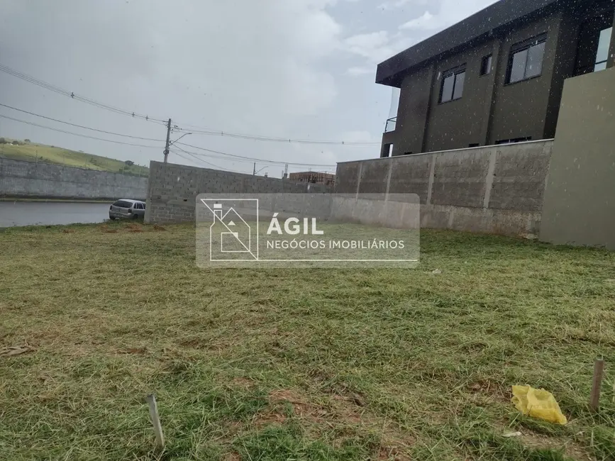 Foto 1 de Terreno / Lote à venda, 375m2 em Parque Residencial Maria Elmira, Cacapava - SP