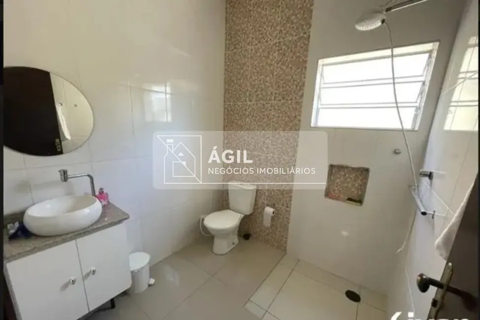 Foto 8 de Casa com 3 quartos à venda, 224m2 em Loteamento Villa Branca, Jacarei - SP