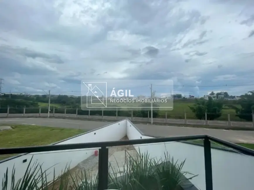 Foto 4 de Casa de Condomínio com 3 quartos à venda, 318m2 em Cacapava - SP