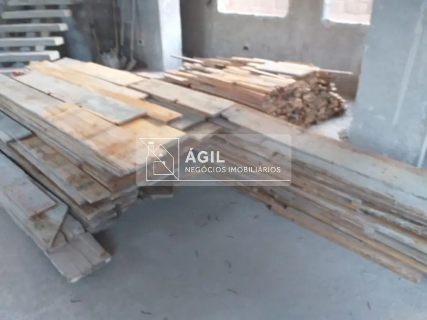 Casa de Condomínio com 3 quartos à venda, 361m2 em Sao Jose Dos Campos - SP - imagem 2 Foto 2 de Casa de Condomínio com 3 quartos à venda, 361m2 em Sao Jose Dos Campos - SP