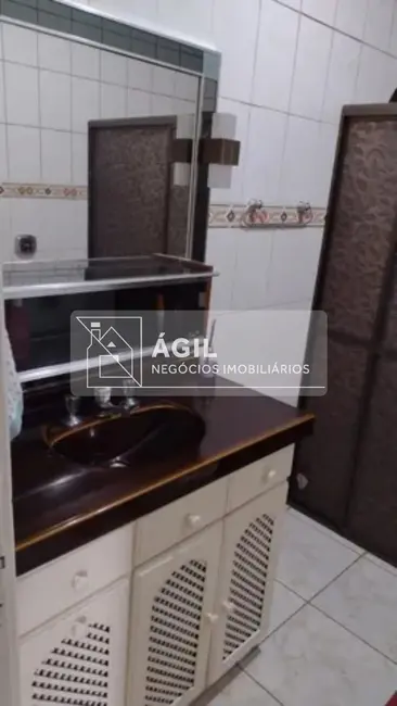 Casa com 5 quartos à venda, 110m2 em Sao Jose Dos Campos - SP - imagem 6 Foto 6 de Casa com 5 quartos à venda, 110m2 em Sao Jose Dos Campos - SP