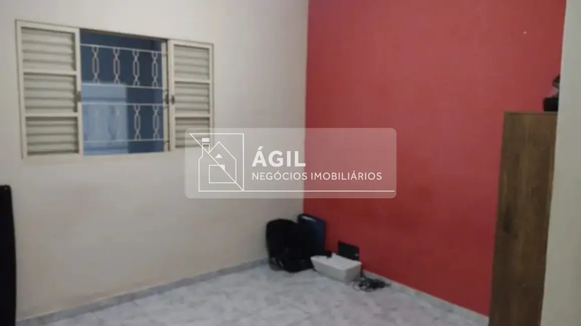 Casa com 5 quartos à venda, 110m2 em Sao Jose Dos Campos - SP - imagem 4 Foto 4 de Casa com 5 quartos à venda, 110m2 em Sao Jose Dos Campos - SP