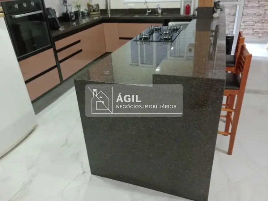 Foto 6 de Casa com 2 quartos à venda, 125m2 em Residencial Santa Paula, Jacarei - SP