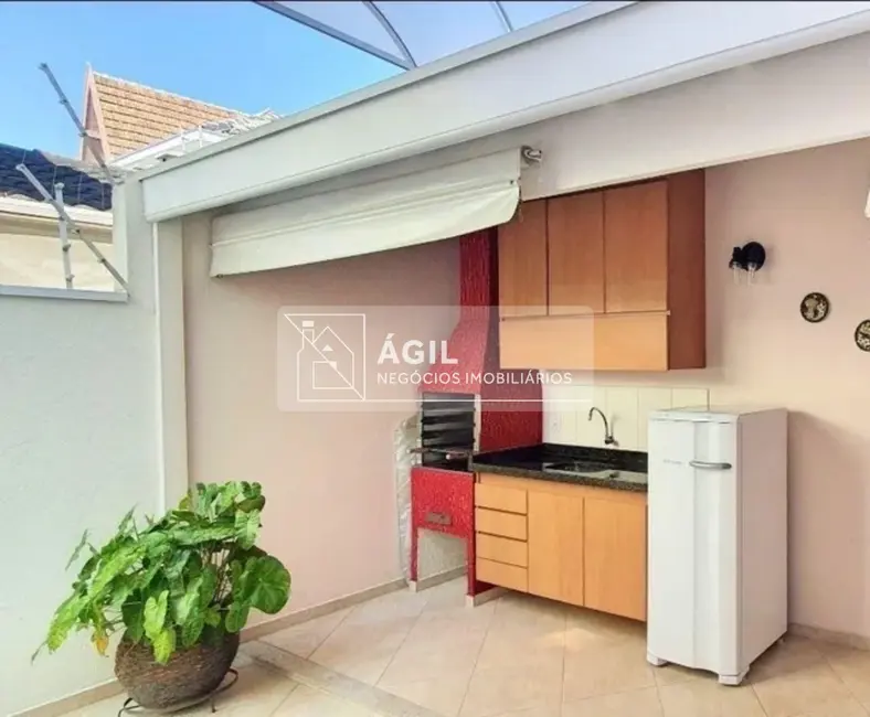 Foto 4 de Casa com 3 quartos à venda, 125m2 em Sao Jose Dos Campos - SP