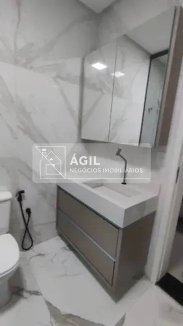 Foto 8 de Casa de Condomínio com 3 quartos à venda, 212m2 em Jardim Jacinto, Jacarei - SP