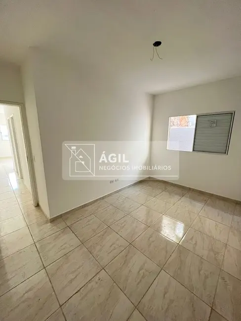 Foto 8 de Casa com 2 quartos à venda, 70m2 em Jardim Colinas, Jacarei - SP