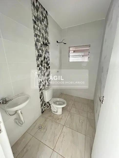 Foto 6 de Casa com 2 quartos à venda, 70m2 em Jardim Colinas, Jacarei - SP