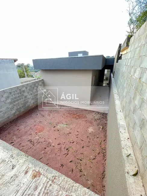 Foto 3 de Casa com 2 quartos à venda, 70m2 em Jardim Colinas, Jacarei - SP