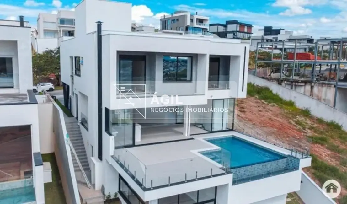 Casa de Condomínio com 5 quartos à venda, 540m2 em Sao Jose Dos Campos - SP - imagem 5 Foto 5 de Casa de Condomínio com 5 quartos à venda, 540m2 em Sao Jose Dos Campos - SP