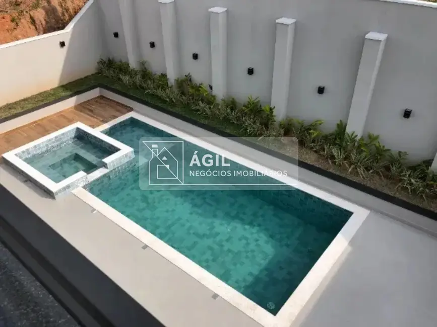 Foto 2 de Casa de Condomínio com 5 quartos à venda, 350m2 em Sao Jose Dos Campos - SP