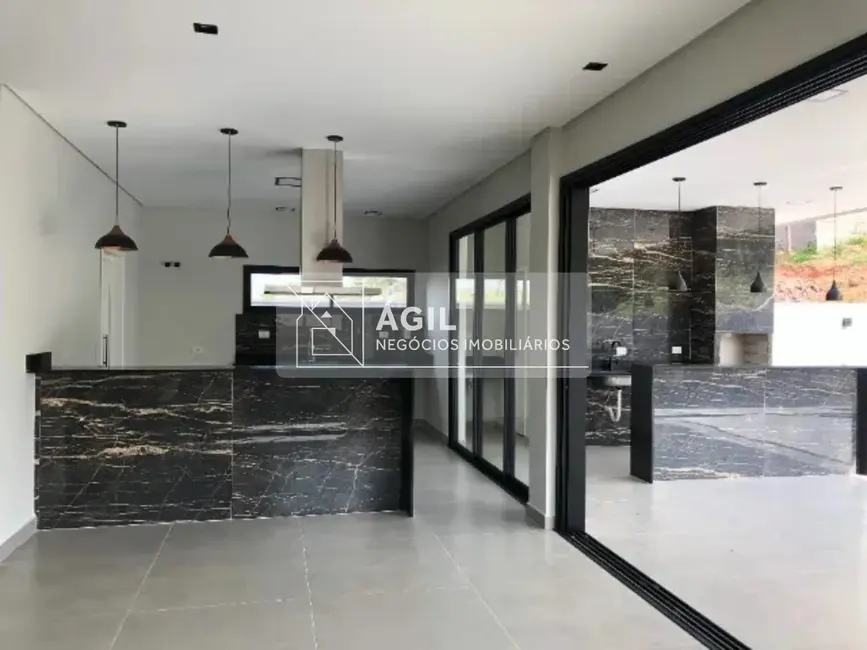 Foto 7 de Casa de Condomínio com 5 quartos à venda, 350m2 em Sao Jose Dos Campos - SP