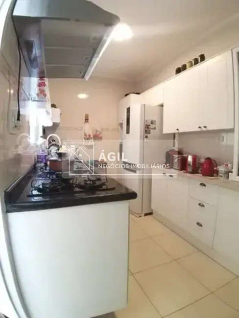 Foto 4 de Casa com 3 quartos à venda, 250m2 em Loteamento Villa Branca, Jacarei - SP