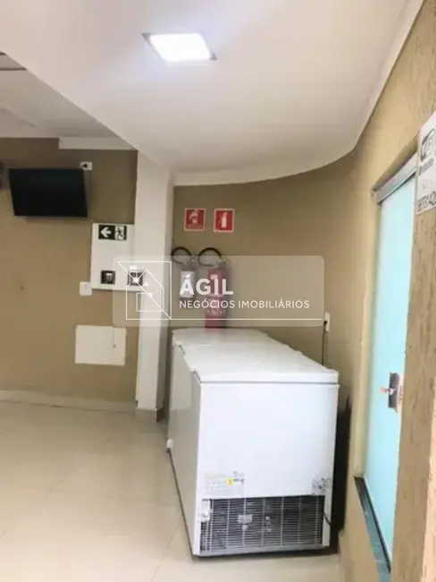 Sala Comercial com 3 quartos à venda, 180m2 em Sao Jose Dos Campos - SP - imagem 5 Foto 5 de Sala Comercial com 3 quartos à venda, 180m2 em Sao Jose Dos Campos - SP