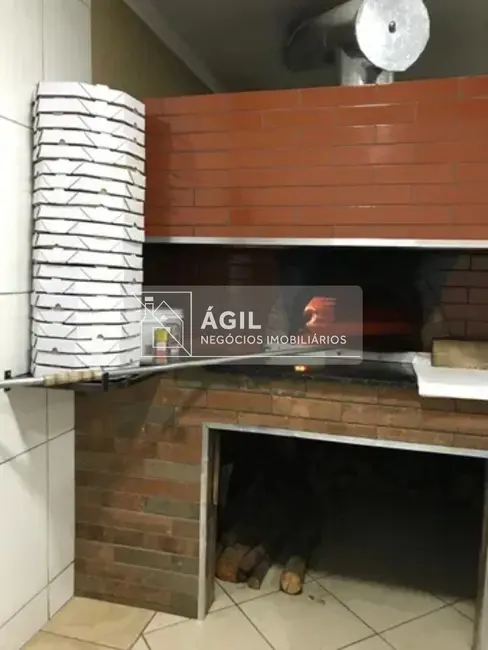 Sala Comercial com 3 quartos à venda, 180m2 em Sao Jose Dos Campos - SP - imagem 9 Foto 9 de Sala Comercial com 3 quartos à venda, 180m2 em Sao Jose Dos Campos - SP
