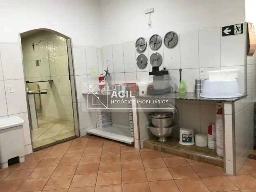Sala Comercial com 3 quartos à venda, 180m2 em Sao Jose Dos Campos - SP - imagem 4 Foto 4 de Sala Comercial com 3 quartos à venda, 180m2 em Sao Jose Dos Campos - SP