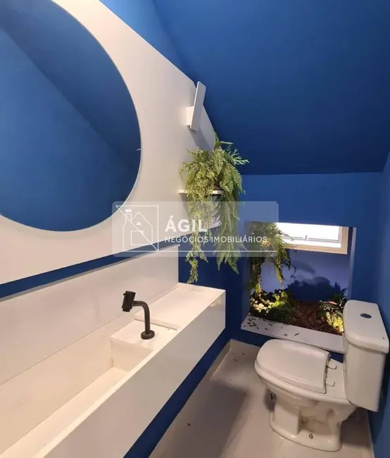 Casa de Condomínio com 4 quartos à venda, 360m2 em Sao Jose Dos Campos - SP - imagem 8 Foto 8 de Casa de Condomínio com 4 quartos à venda, 360m2 em Sao Jose Dos Campos - SP