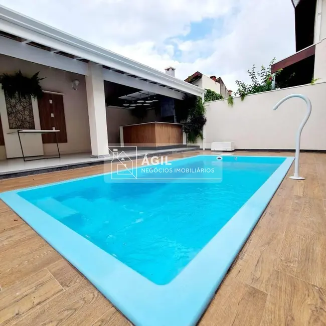 Foto 2 de Casa de Condomínio com 4 quartos à venda, 360m2 em Sao Jose Dos Campos - SP
