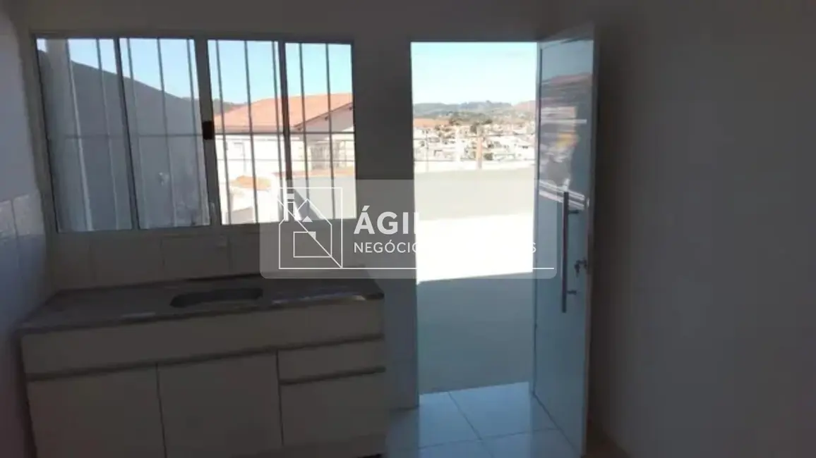 Foto 4 de Casa com 2 quartos à venda, 140m2 em Sao Jose Dos Campos - SP