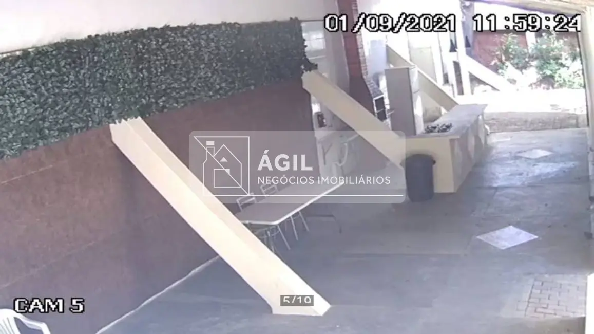 Casa de Condomínio com 3 quartos à venda, 80m2 em Sao Jose Dos Campos - SP - imagem 3 Foto 3 de Casa de Condomínio com 3 quartos à venda, 80m2 em Sao Jose Dos Campos - SP