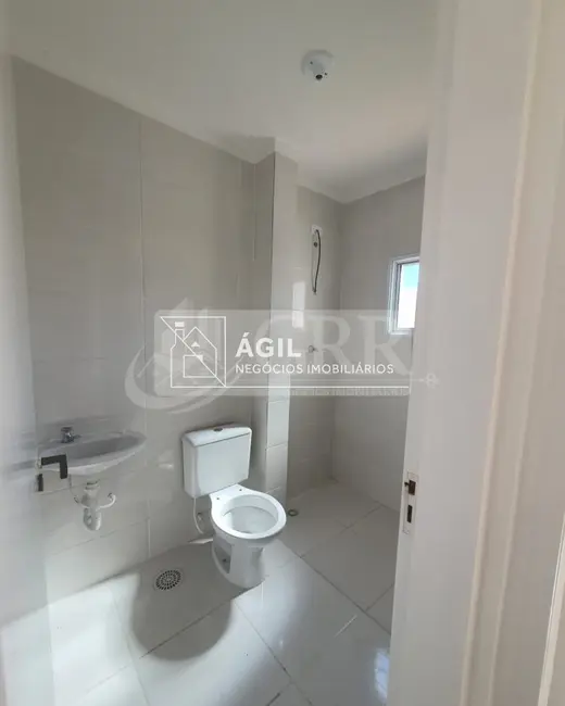 Foto 3 de Casa de Condomínio com 3 quartos à venda, 110m2 em Sao Jose Dos Campos - SP