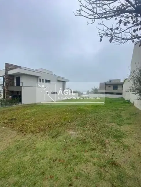 Foto 1 de Terreno / Lote à venda, 451m2 em Sao Jose Dos Campos - SP