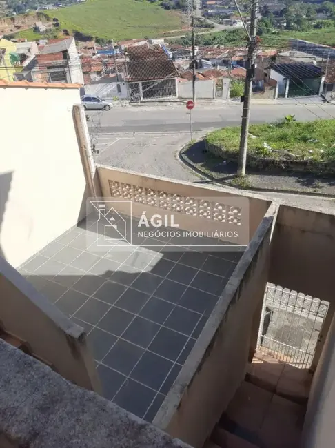 Foto 3 de Casa com 3 quartos à venda, 180m2 em Jardim Maria Amélia, Jacarei - SP