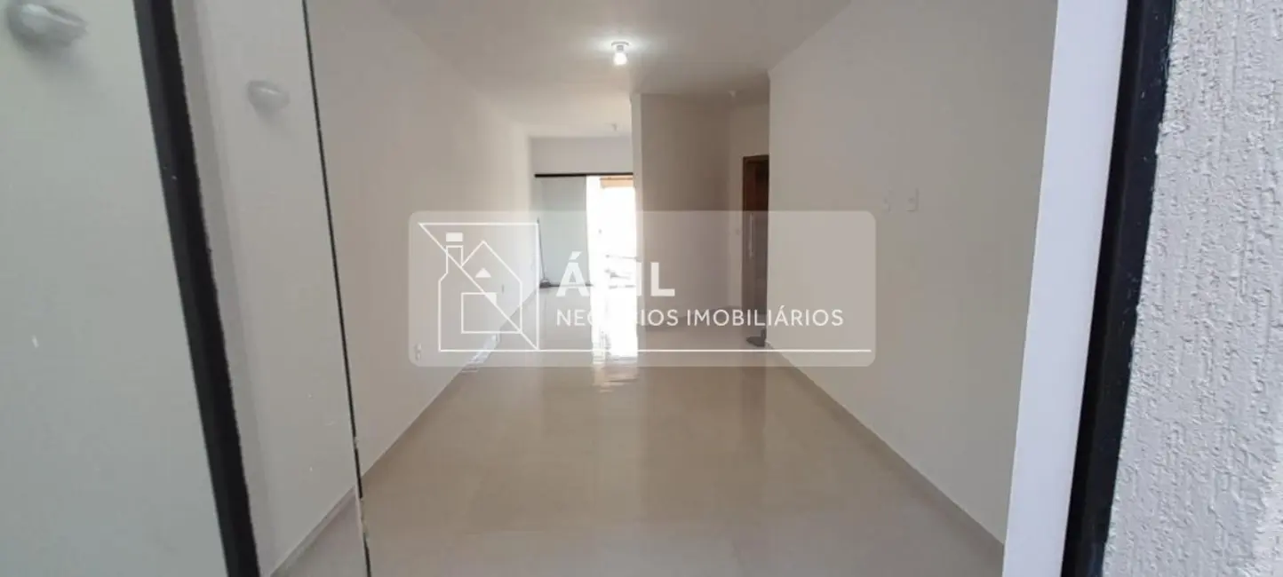 Foto 5 de Casa com 2 quartos à venda, 150m2 em Areão, Taubate - SP