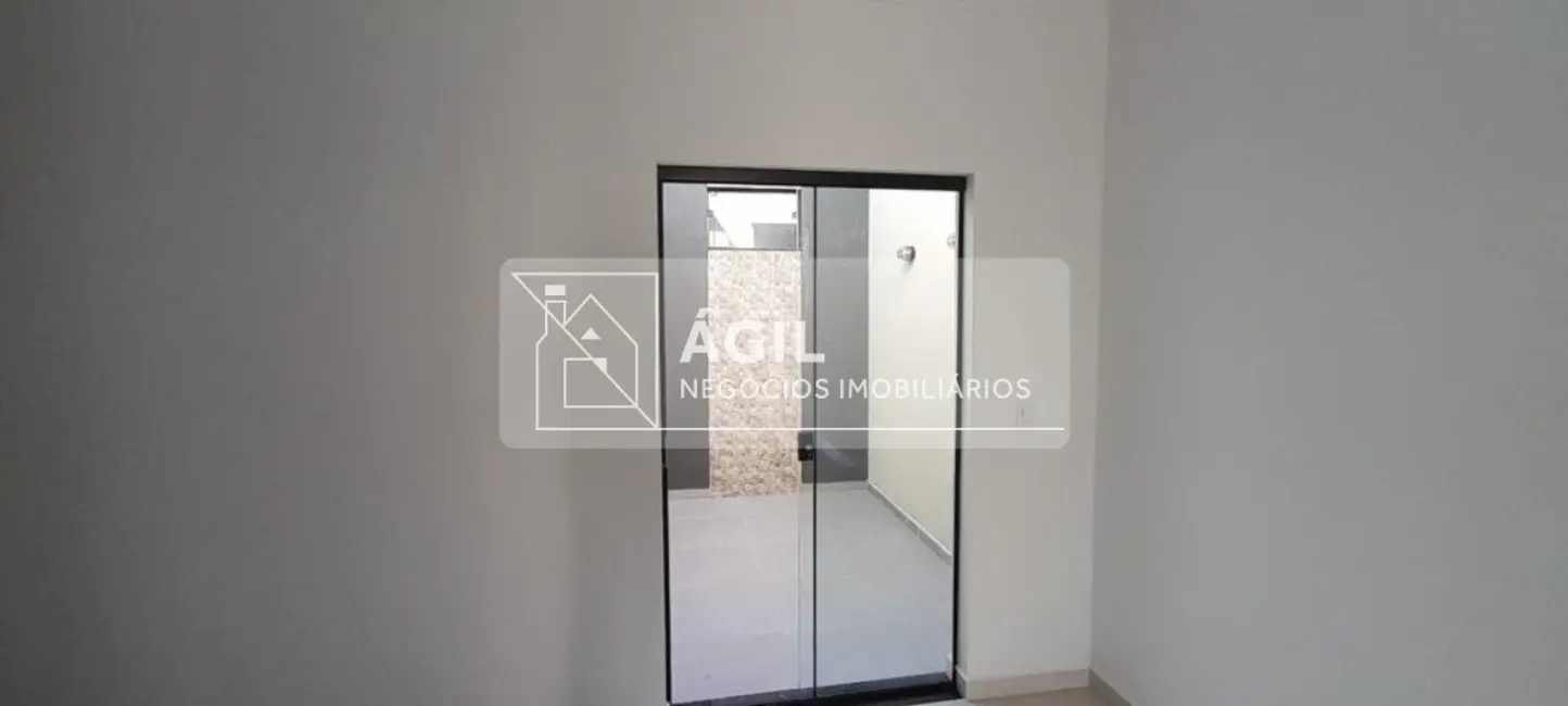 Foto 9 de Casa com 2 quartos à venda, 150m2 em Areão, Taubate - SP