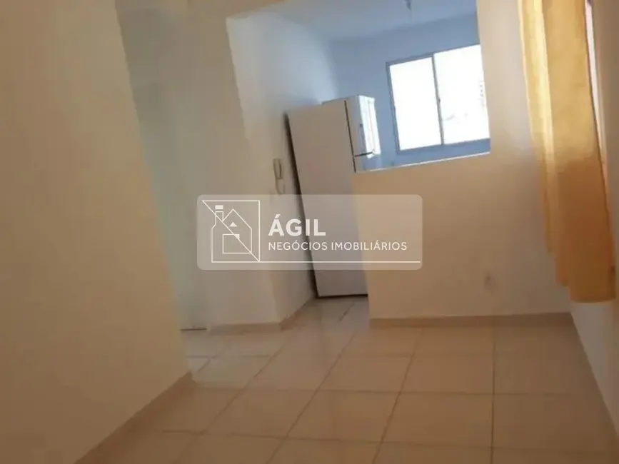 Foto 4 de Apartamento com 2 quartos à venda, 46m2 em Vila São José, Taubate - SP