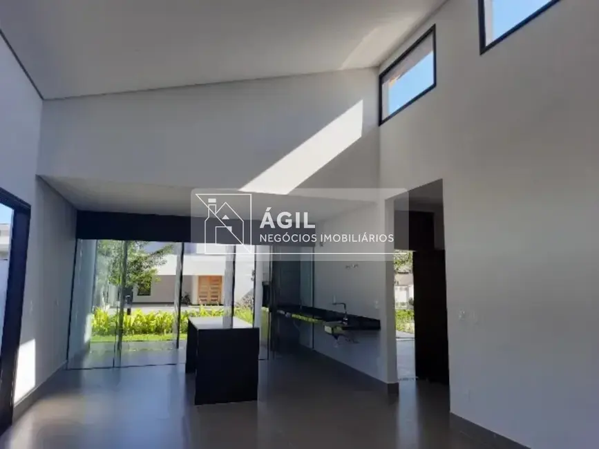 Foto 9 de Casa de Condomínio com 3 quartos à venda, 250m2 em Residencial Verdes Vales, Taubate - SP