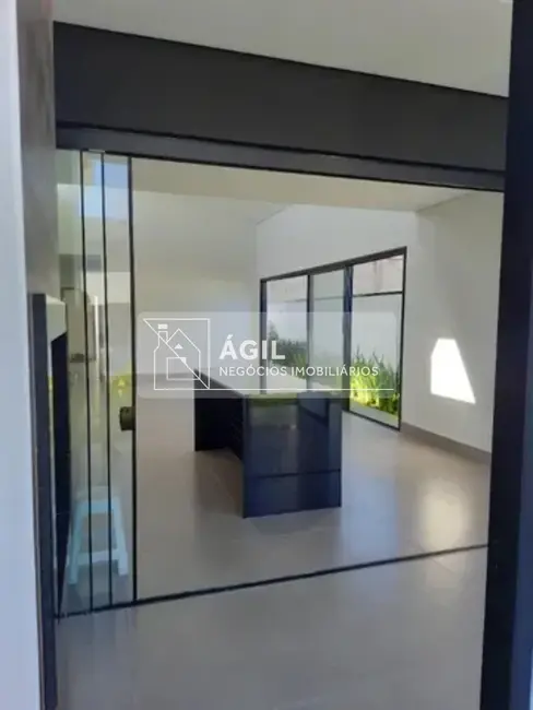 Foto 4 de Casa de Condomínio com 3 quartos à venda, 250m2 em Residencial Verdes Vales, Taubate - SP