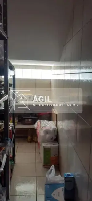 Foto 5 de Casa com 4 quartos à venda, 500m2 em Parque São Cristóvão, Taubate - SP